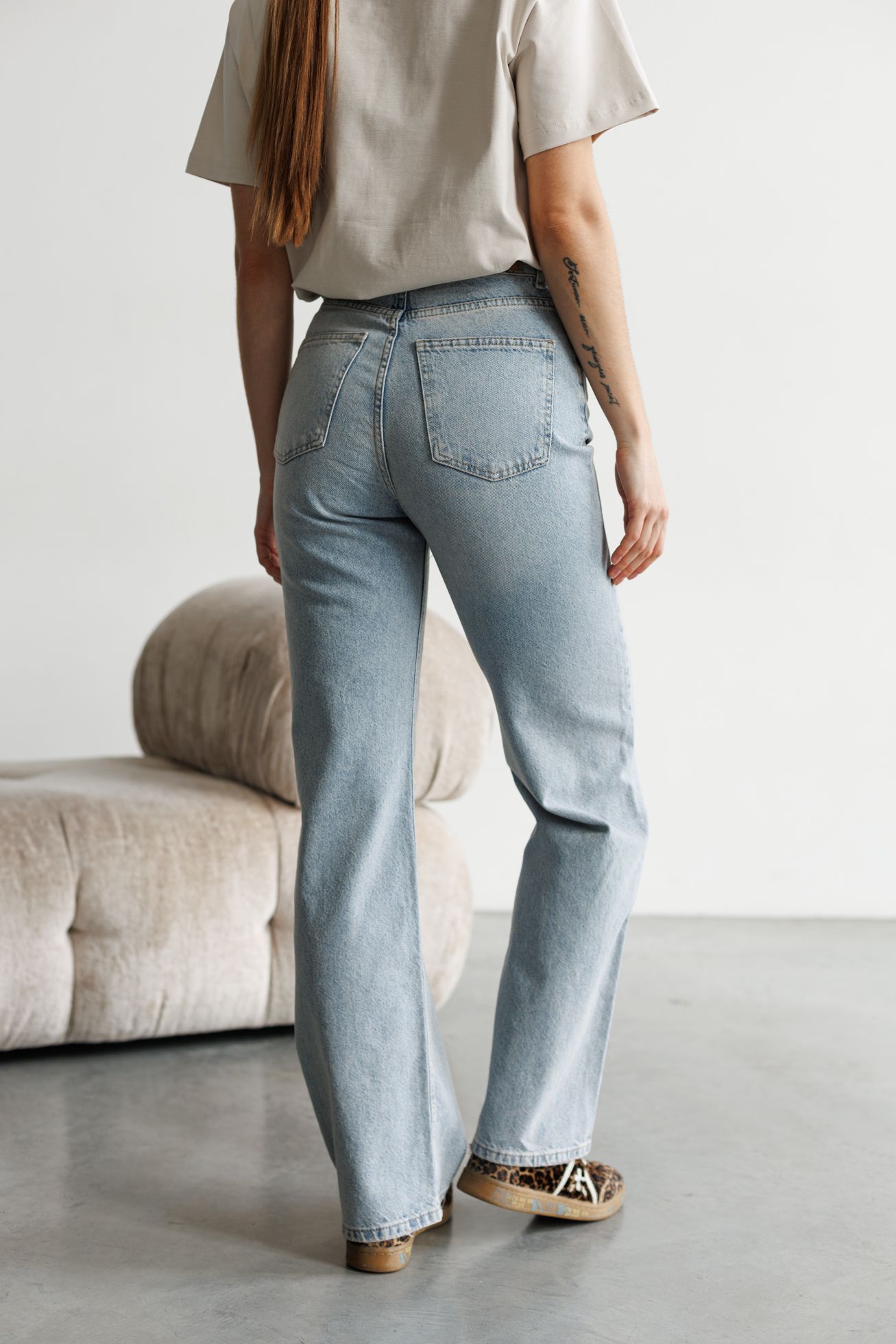 094A9835