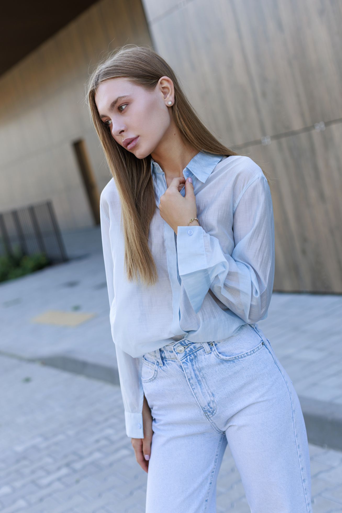 094A9375